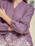 Wiora Mauve Embroidered Button-Down Shirt – Elegant Floral Hem Detail