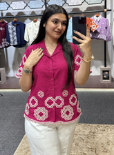 Wiora Pink Embroidered Shirt with Floral Motif