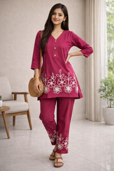 Pink Floral Embroidered Elegant Kurta Pant Co-Ord Set for Women