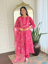 Elegant Floral Charm Kurta Pant with Printed Dupatta