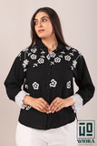 Stylish Black Floral Printed Top with Lace Accents