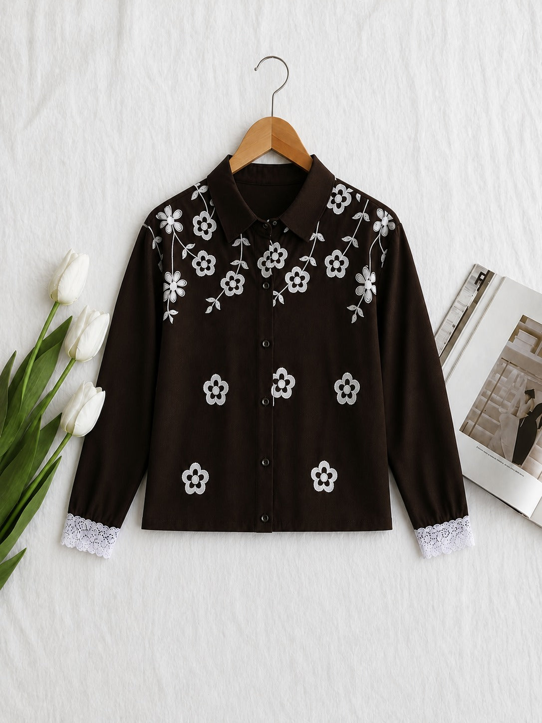 Stylish Brown Floral Printed Top with Lace Accents