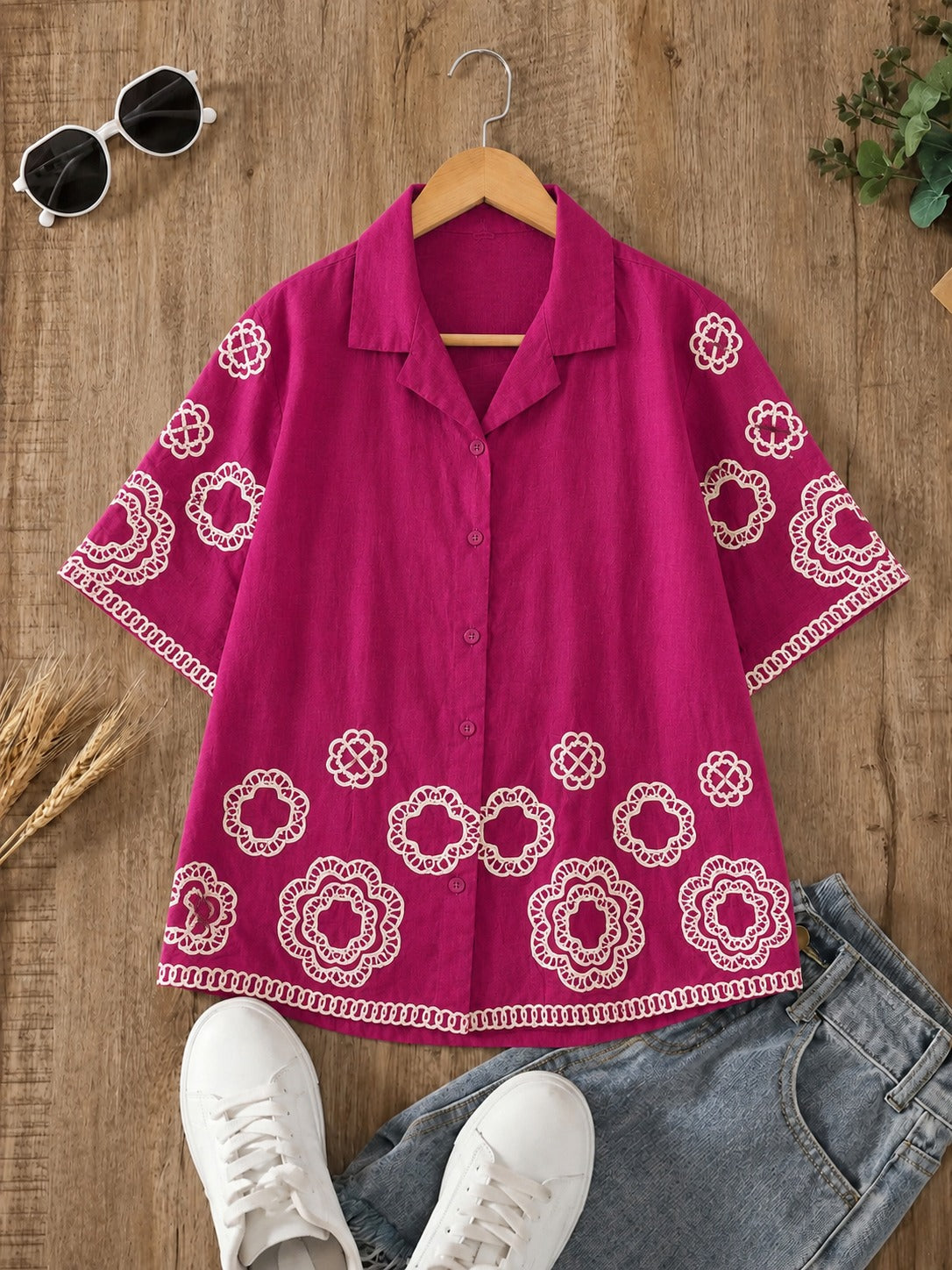 Wiora Pink Embroidered Shirt with Floral Motif