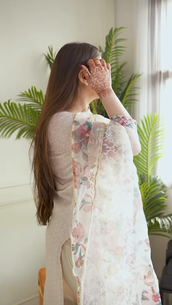 Sophisticated Off-White Lilan Three-Piece Ethnic Set with Intricate Floral Motifs & Airy Dupatta